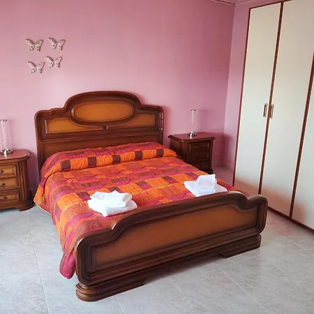 Domu Elena Дом отдыха *